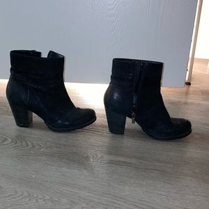 Clark Booties size 7.5